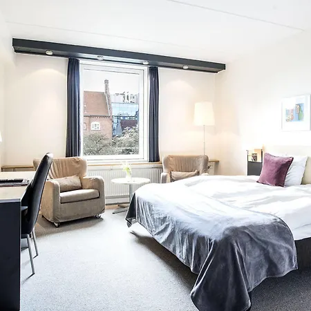 Hotel Britannia 4*